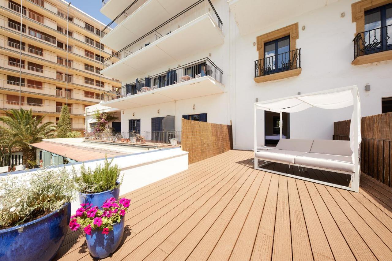 Hotel Trias Palamos Bagian luar foto