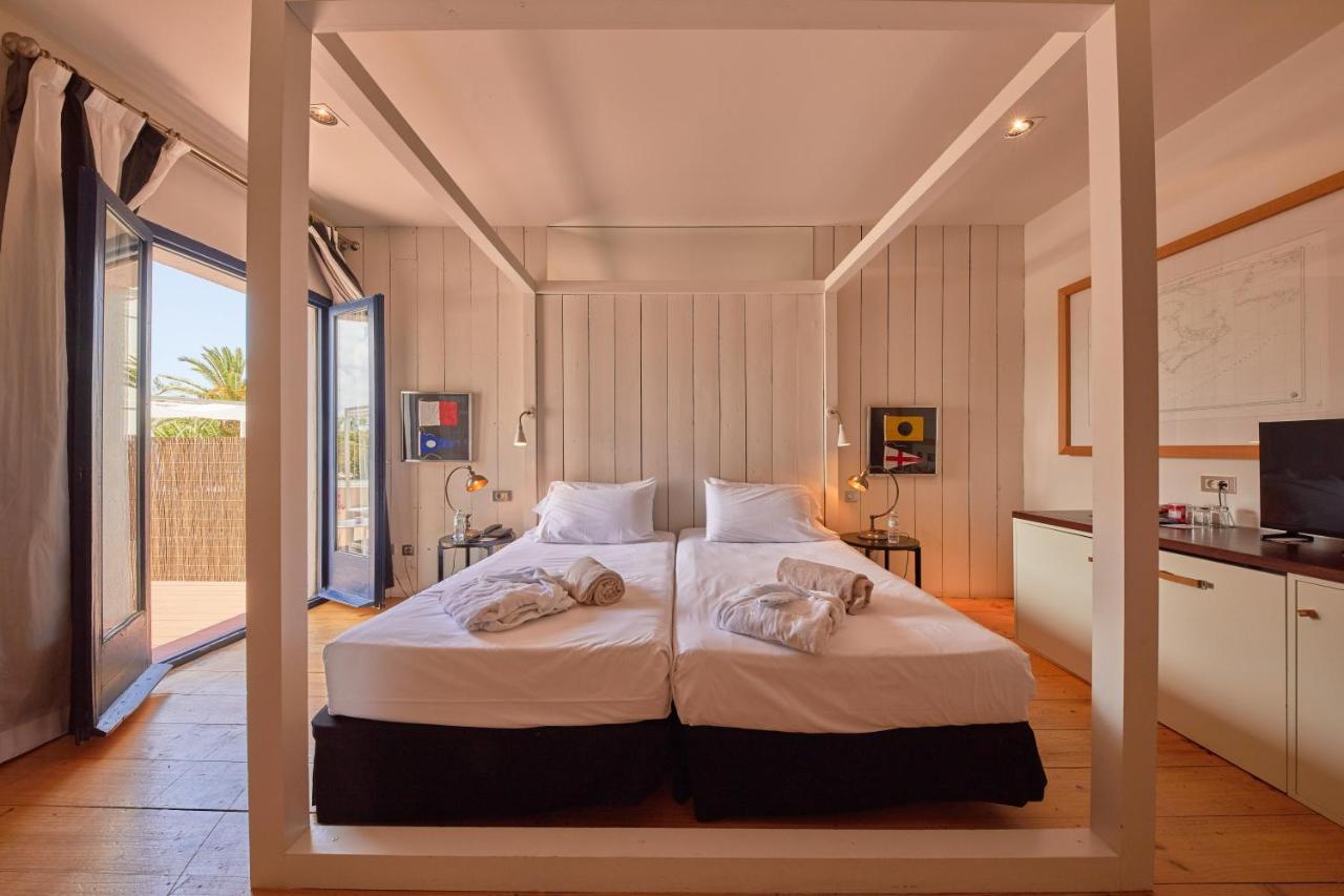 Hotel Trias Palamos Bagian luar foto